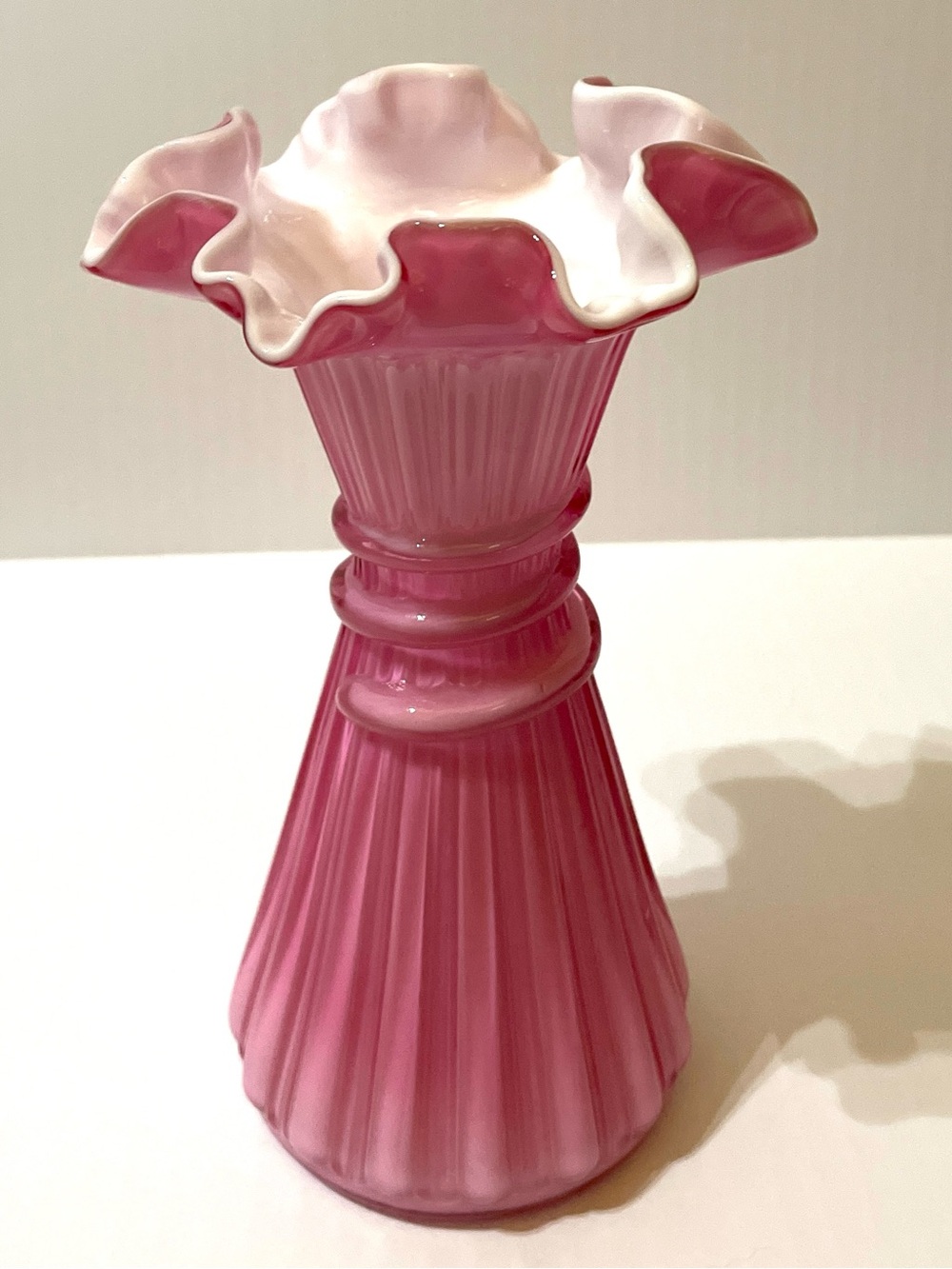Fenton Wheat Stack Cornshock Vase Wild Rose Ruffled Rim Wheat Stack Ribbed Body - Picture 6 of 15